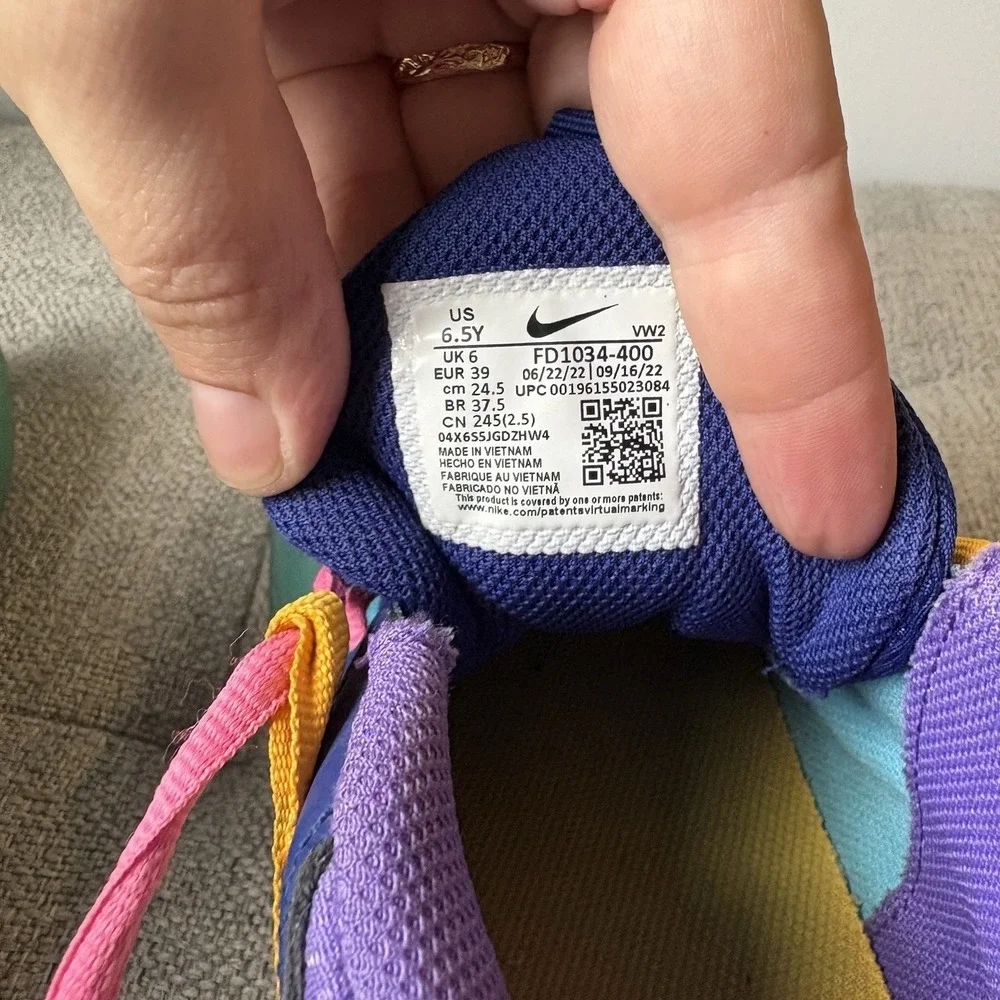 Size 6,5Y EU 39- Nike Air Zoom Crossover Low Baltic‎ Blue Pink Glow Basketball